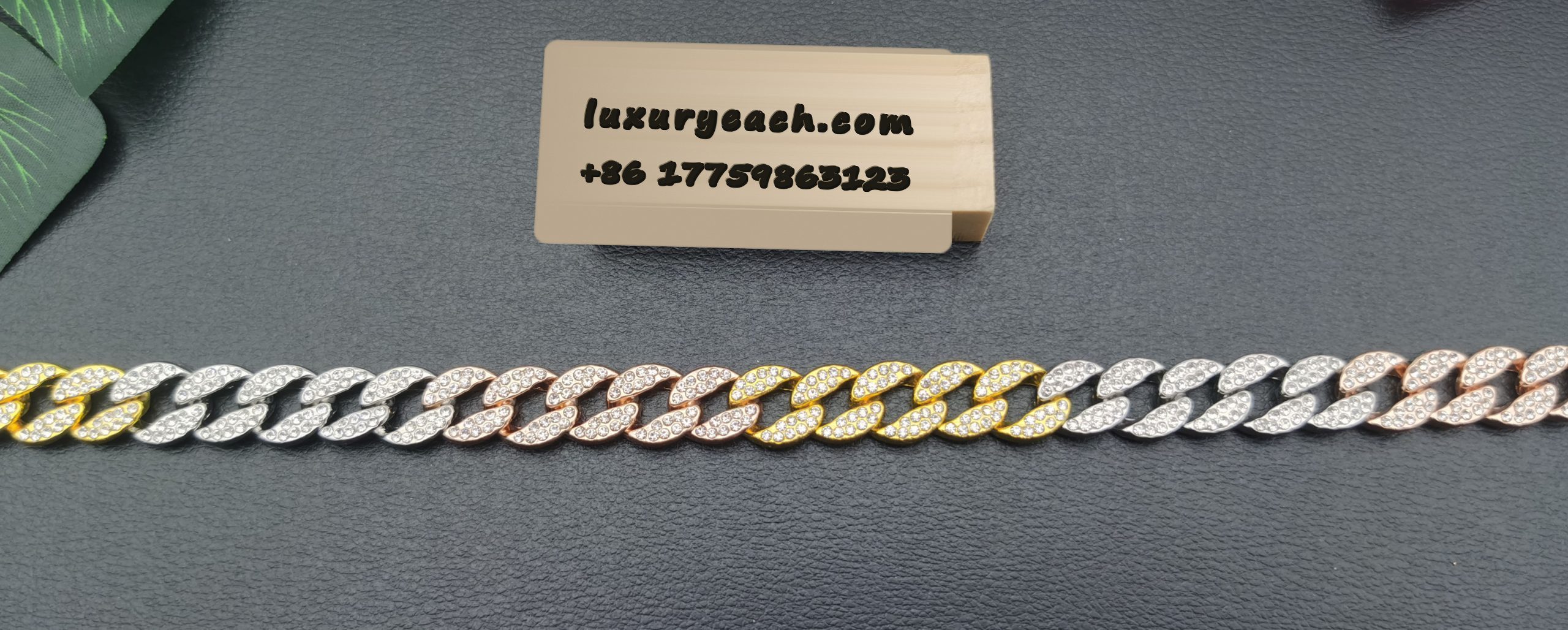 15MM Cuban Link Chain Diamond Fashion Ins Style Mens Womens Cuban Link Necklace