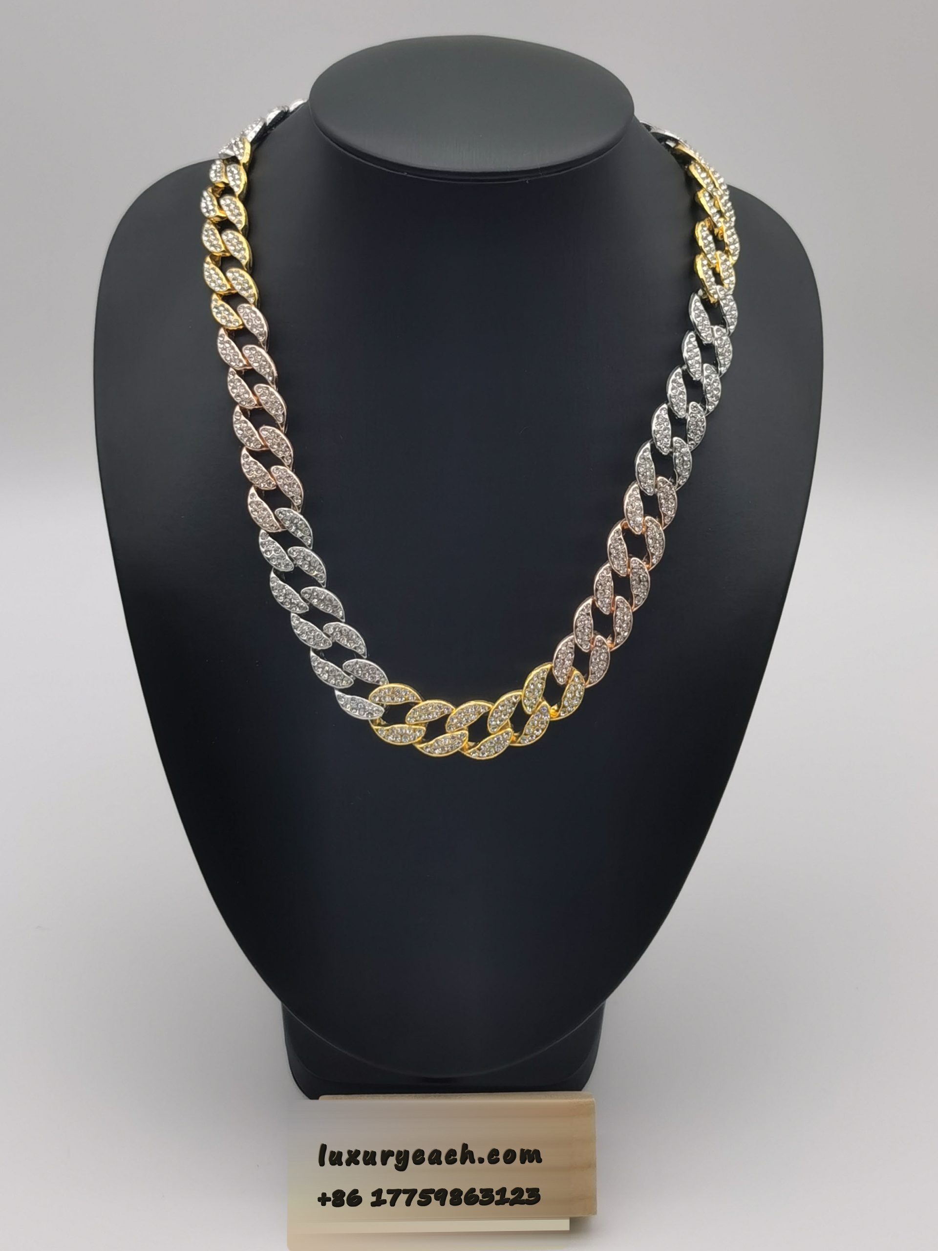 15MM Cuban Link Chain Diamond Fashion Ins Style Mens Womens Cuban Link Necklace