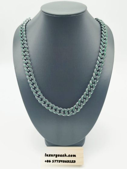 12mm Round Emerald Inlaid Rhinoceros Cuban Chain Hip-hop Hipster Cuban Link Necklace