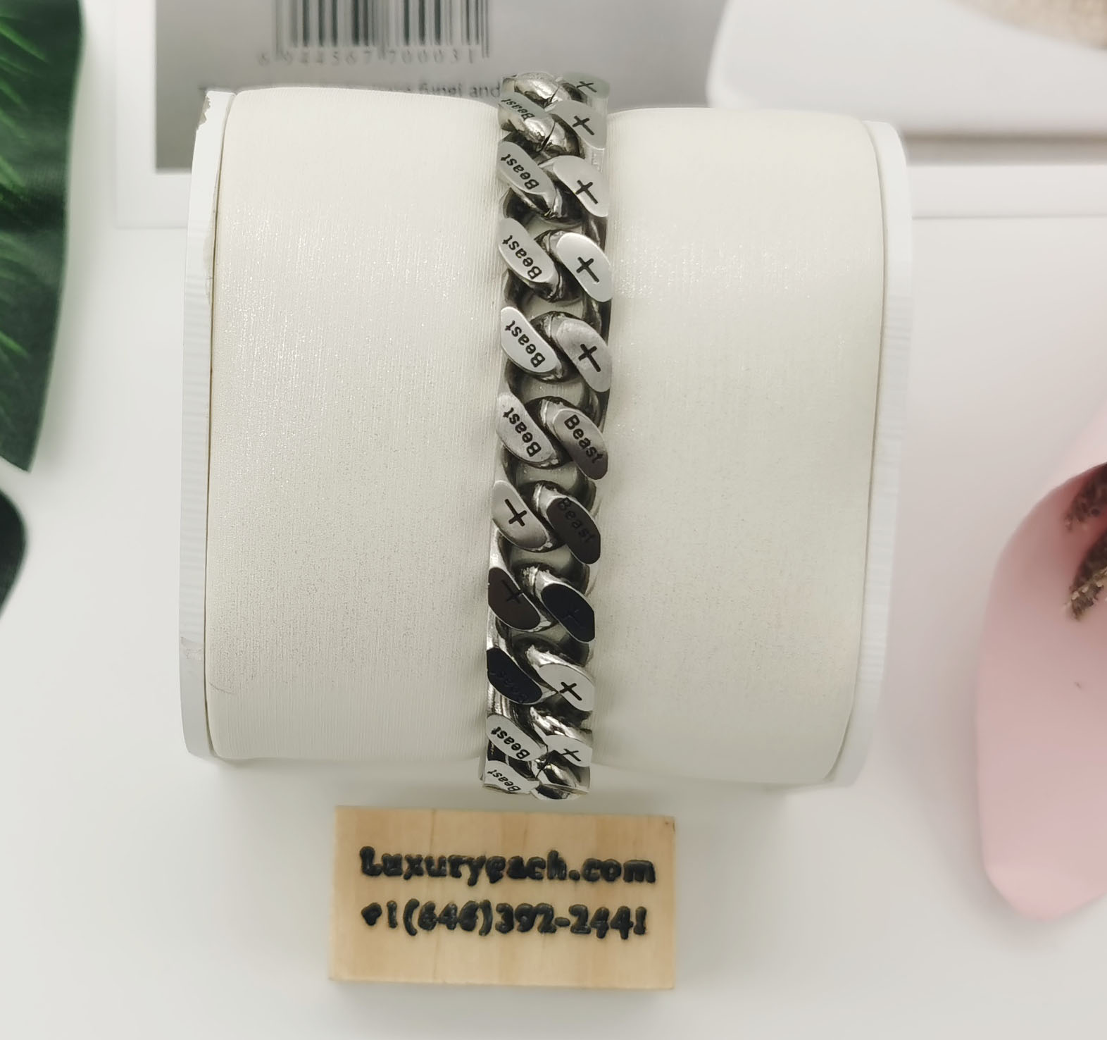 18K Gold Cuban Chain Double Brushed Three-Dimensional Cut Cuban Link Engraved Cuban Link Bracelet