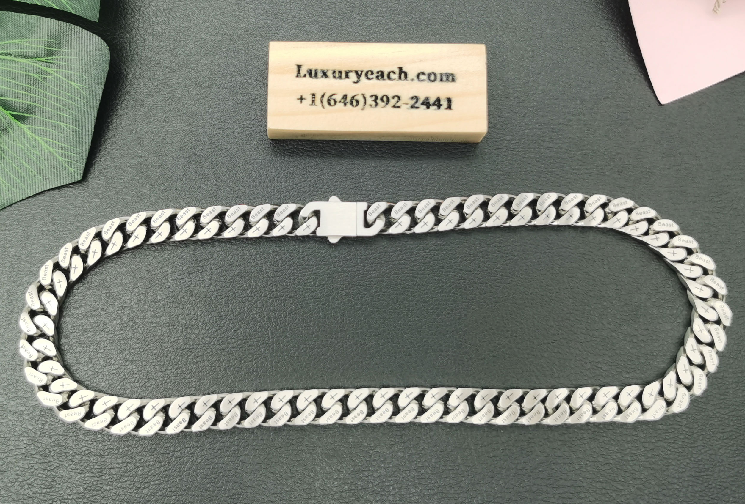 18K Gold Cuban Chain Double Brushed Three-Dimensional Cut Cuban Link Engraved Cuban Link Necklace