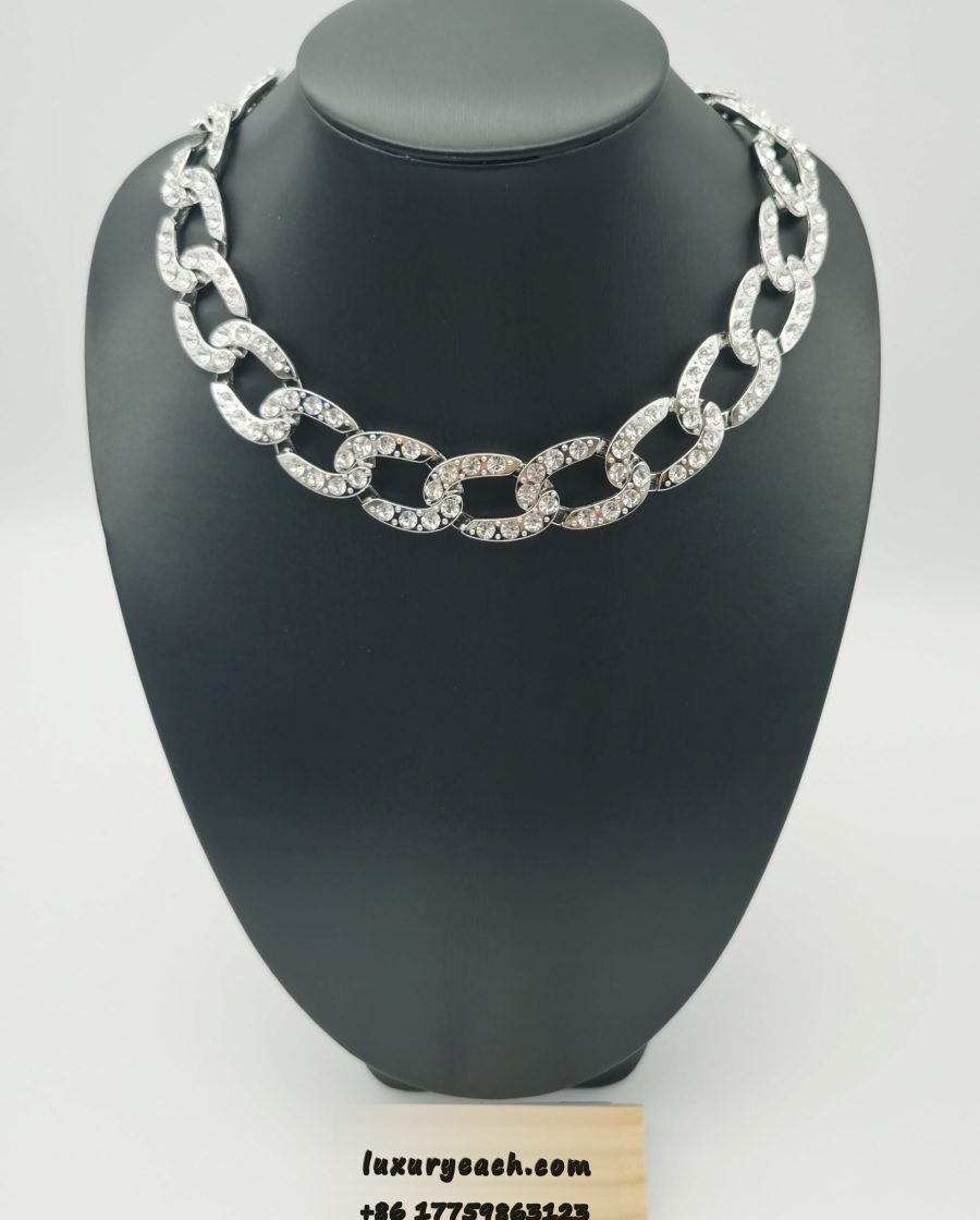 Women's Necklaces